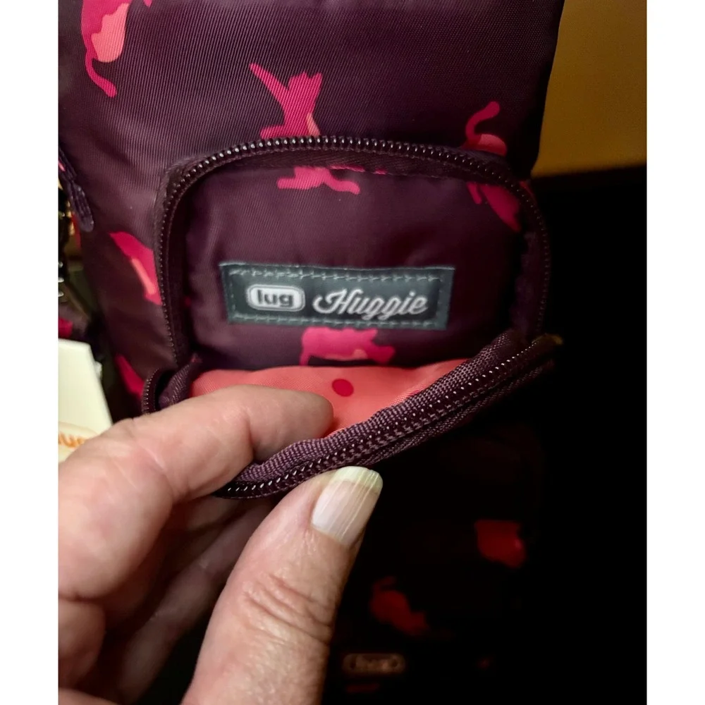 New Lug Huggie Water Bottle Holder Crossbody Bag Purple Cat-Astravaganza Print - Picture 2 of 9